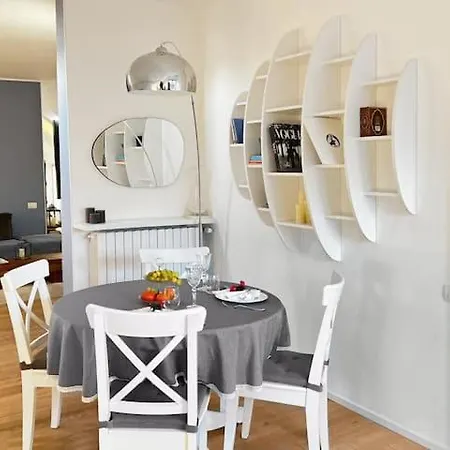 Sant'andrea Penthouse By Montenapoleone Living * Mediolan