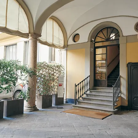 Sant'andrea Penthouse By Montenapoleone Living Apartament *
