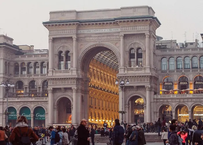 Sant'andrea Penthouse By Montenapoleone Living דירה *